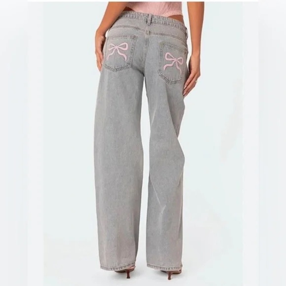 Ashley Mason Gray Flare Jeans with Pink Bow Details Size 27
